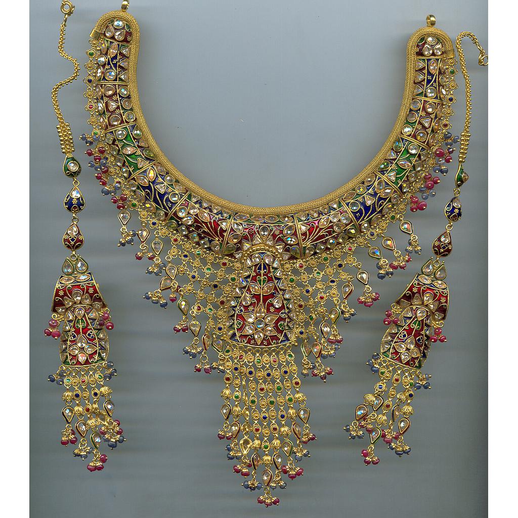 GOLD HALF SET ROUND DESIGNER GENERAL