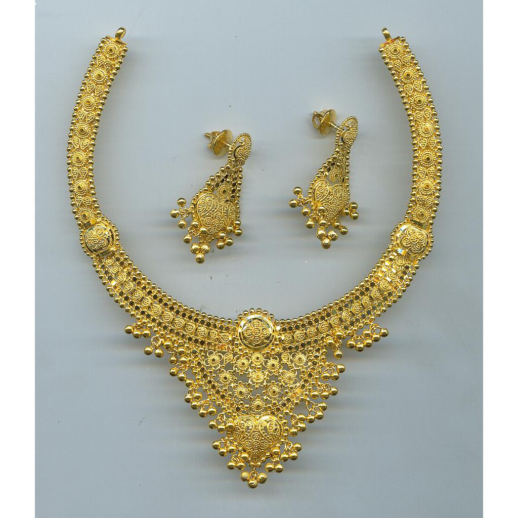 GOLD HALF SET ROUND DESIGNER GENERAL