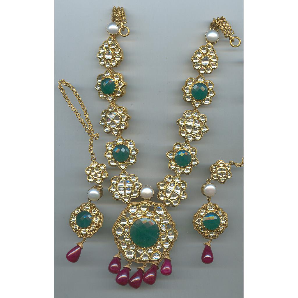 GOLD SET ROUND KUNDAN