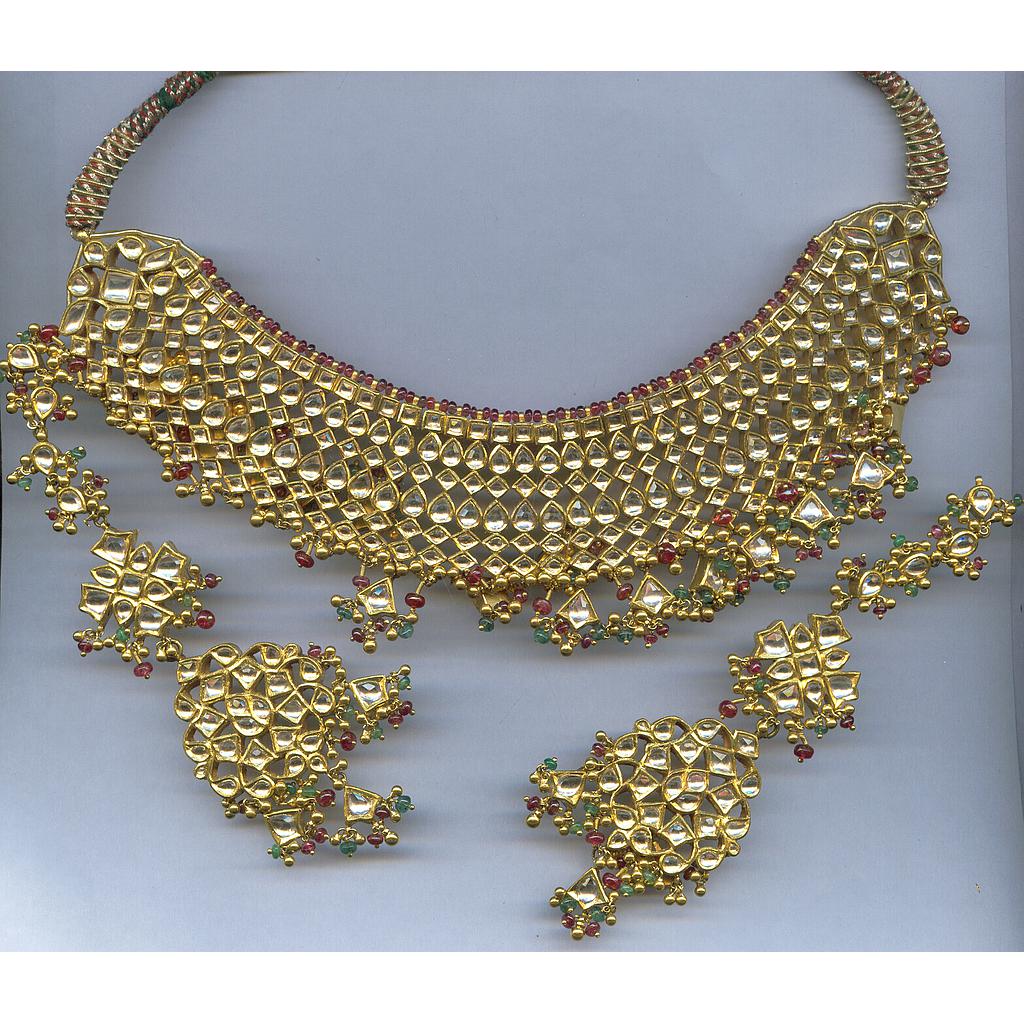 GOLD HALF SET ROUND KUNDAN EXCLUSIVE