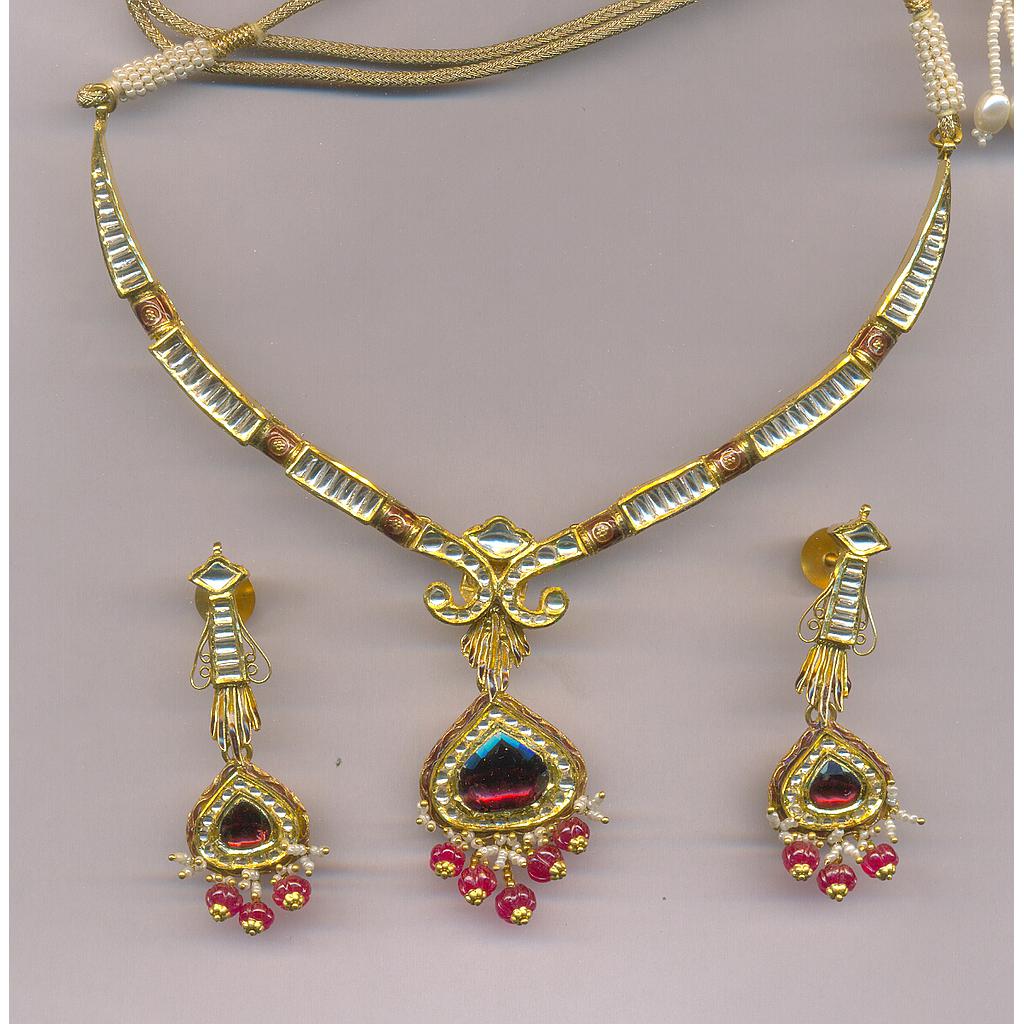 GOLD SET ROUND KUNDAN