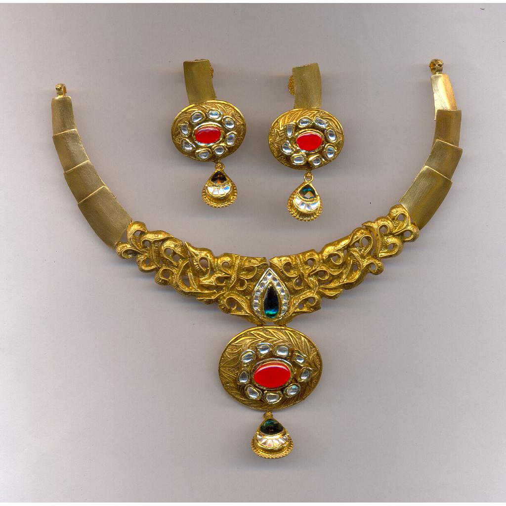 GOLD HALF SET ROUND ANTIQUE