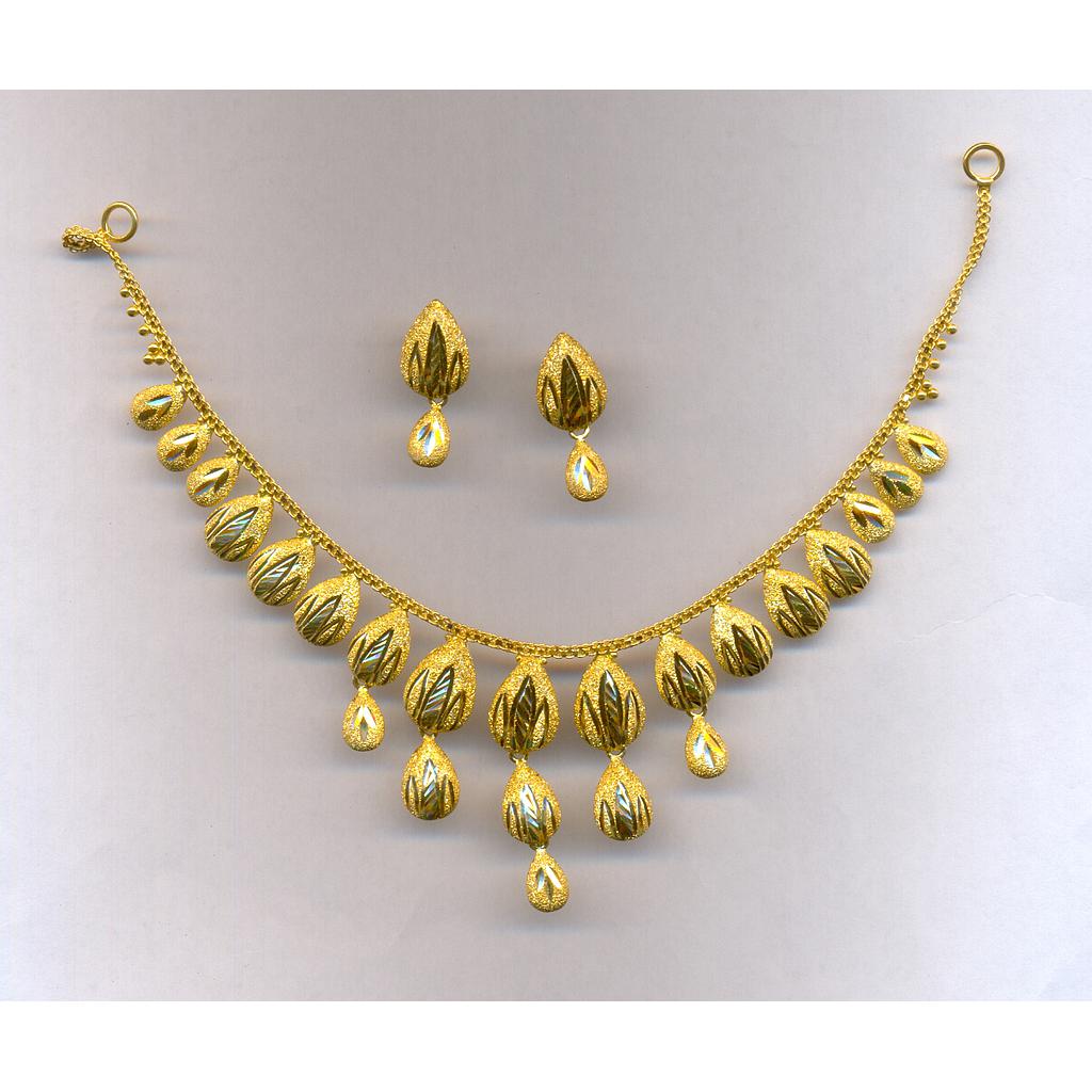 GOLD HALF SET ROUND PLAIN EXCLUSIVE