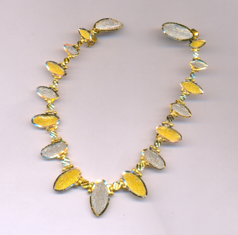 GOLD HALF SET ROUND PLAIN EXCLUSIVE