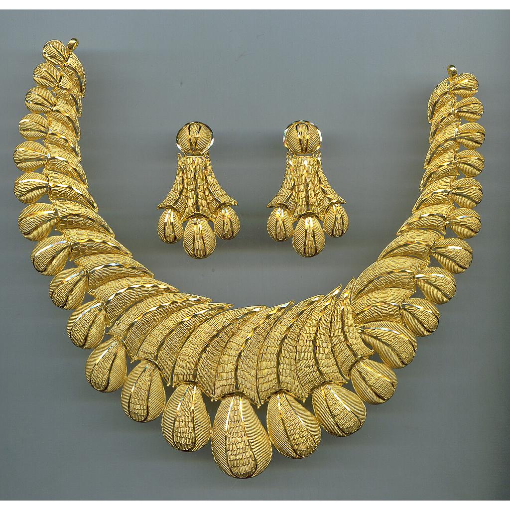 GOLD HALF SET ROUND PLAIN FANCY