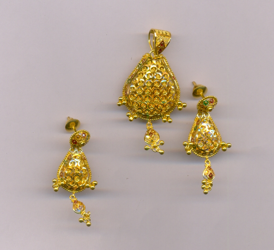 GOLD HALF SET ROUND PLAIN FANCY