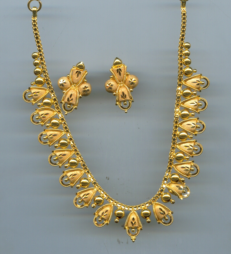 GOLD HALF SET ROUND PLAIN GENERAL