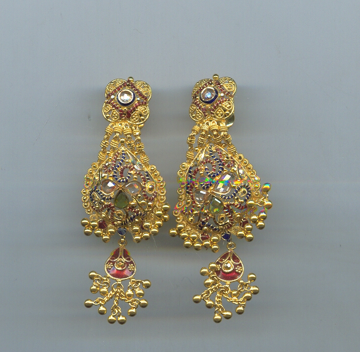 GOLD HANGING ANTIQUE EXCLUSIVE