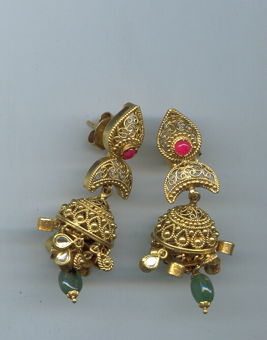 GOLD HANGING ANTIQUE GENERAL