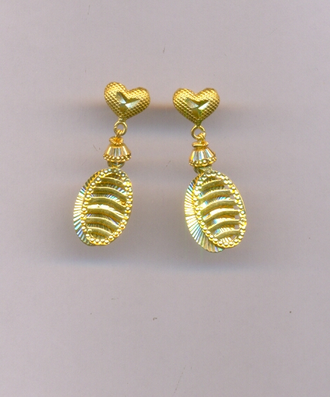 GOLD HANGING CASTING EXCLUSIVE