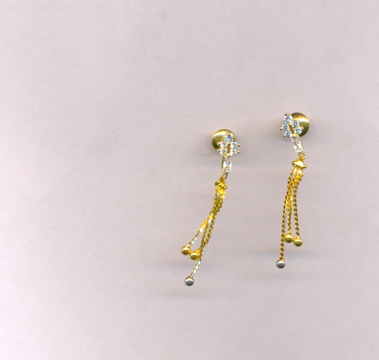 GOLD HANGING CASTING EXCLUSIVE