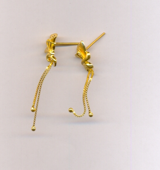 GOLD HANGING CASTING EXCLUSIVE