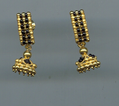 GOLD HANGING DESIGNER EXCLUSIVE