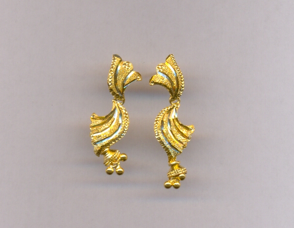 GOLD HANGING PLAIN EXCLUSIVE