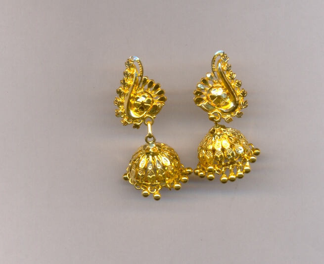 GOLD HANGING PLAIN FANCY