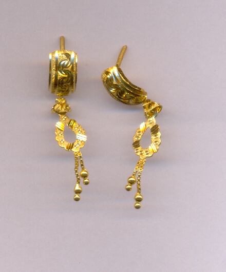 GOLD HANGING PLAIN FANCY