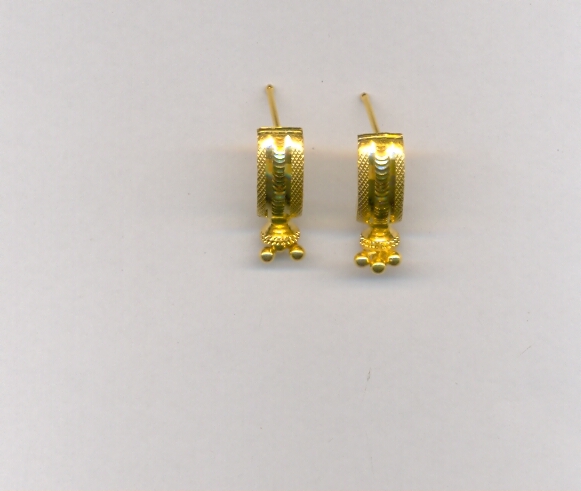 GOLD HANGING PLAIN FANCY
