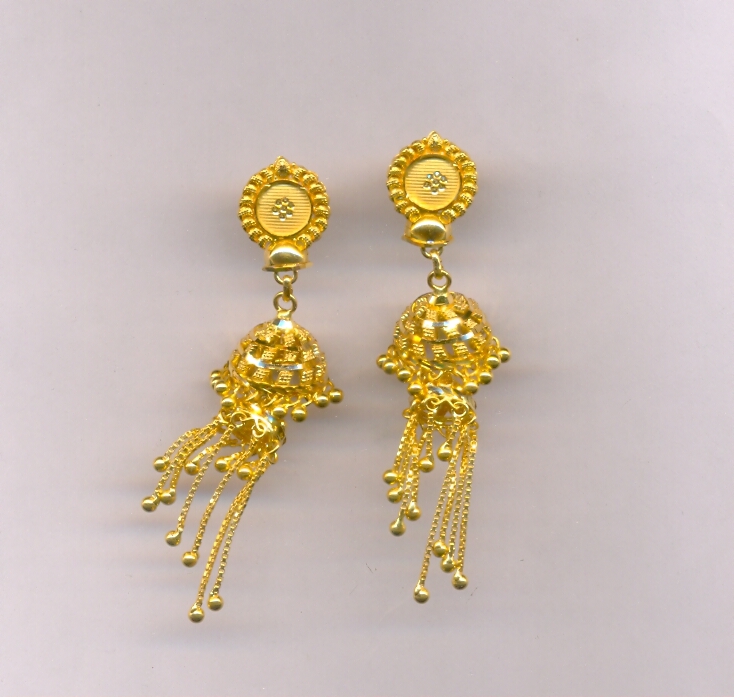 GOLD HANGING PLAIN FANCY