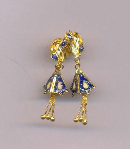 GOLD HANGING PLAIN FANCY