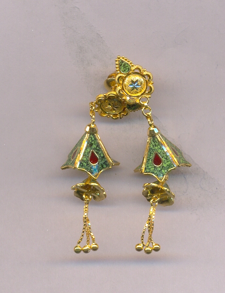 GOLD HANGING PLAIN FANCY