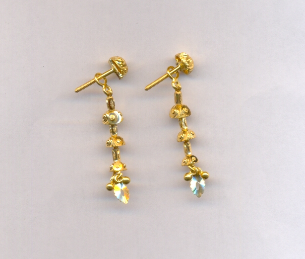 GOLD HANGING PLAIN FANCY