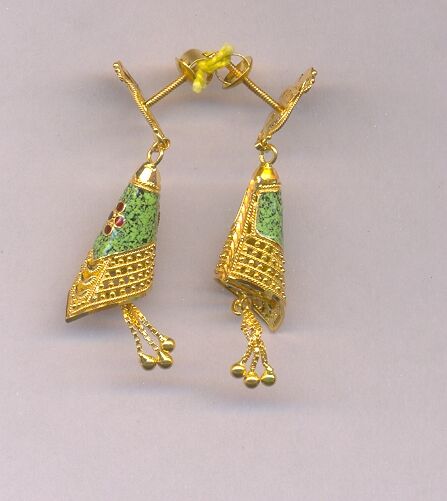 GOLD HANGING PLAIN FANCY