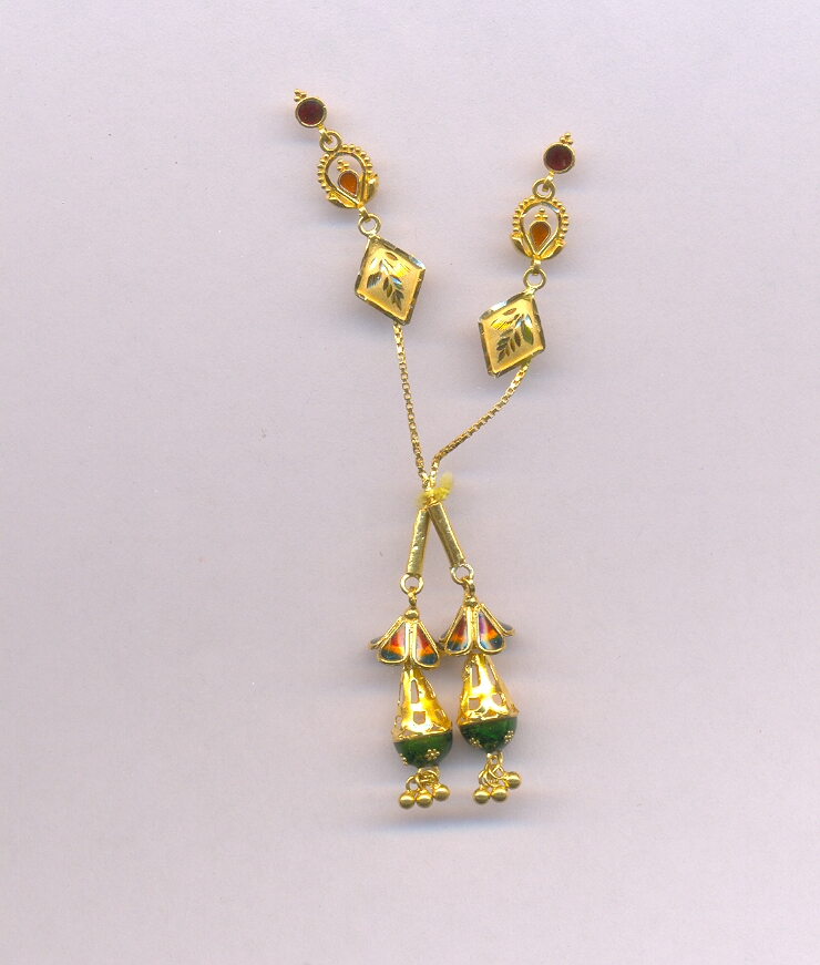 GOLD HANGING PLAIN FANCY