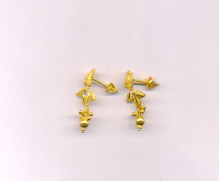 GOLD HANGING PLAIN FANCY
