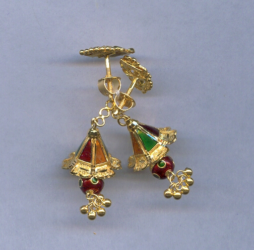 GOLD HANGING PLAIN FANCY