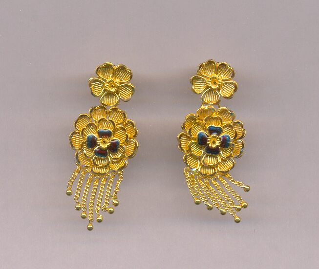 GOLD HANGING PLAIN FANCY