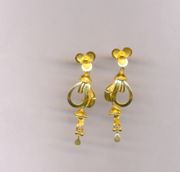 GOLD HANGING PLAIN FANCY