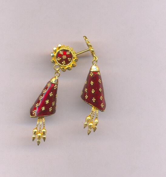 GOLD HANGING PLAIN FANCY