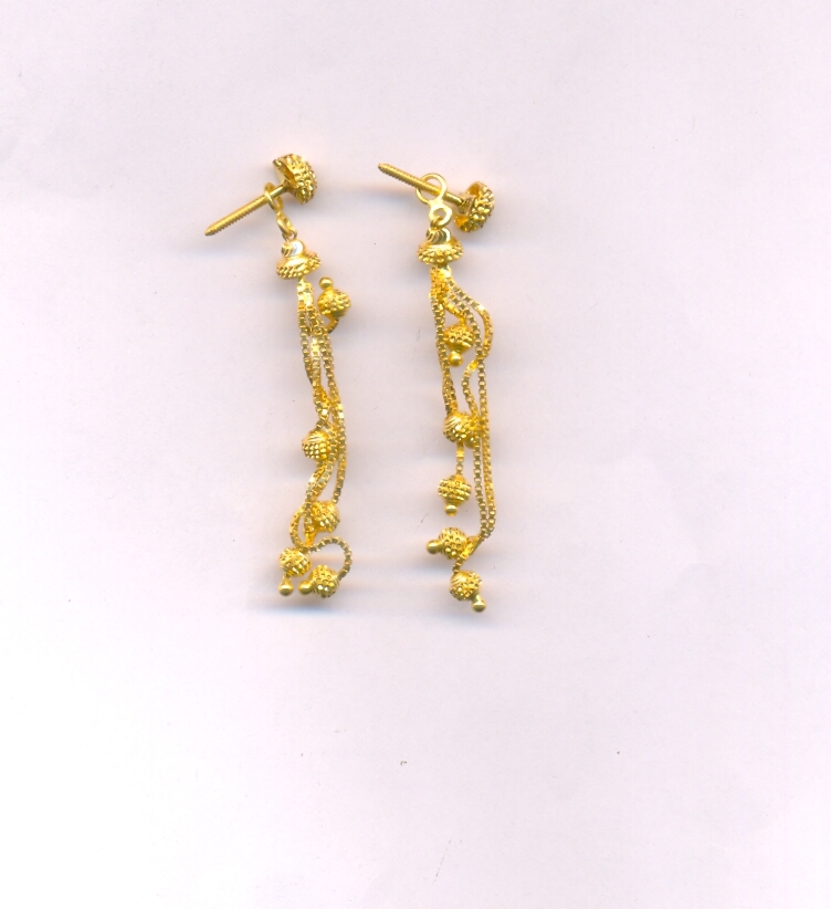 GOLD HANGING PLAIN FANCY