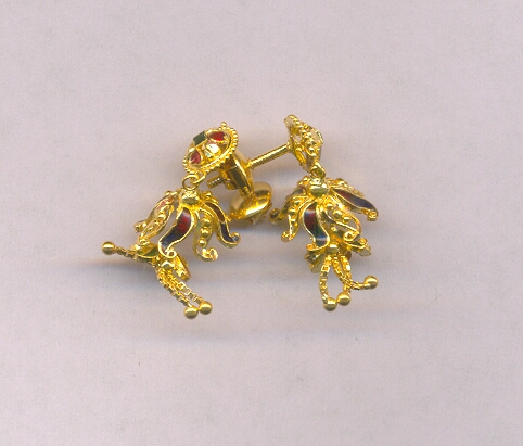 GOLD HANGING PLAIN FANCY