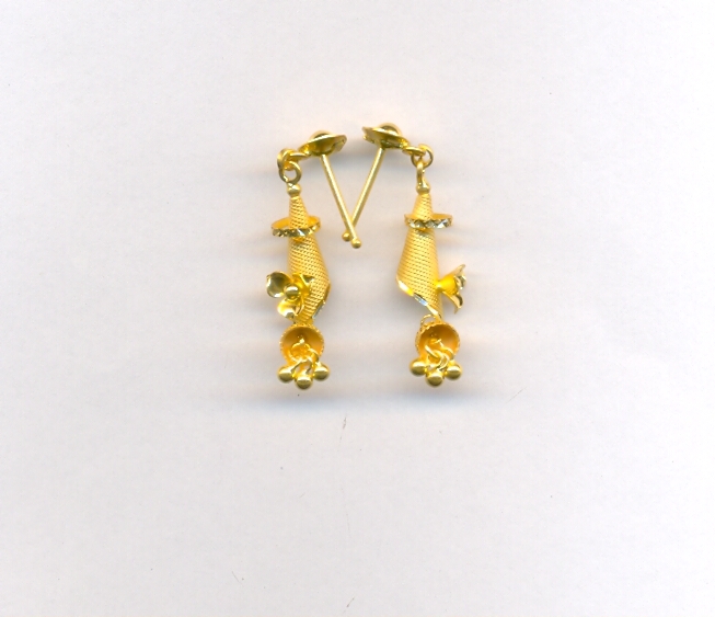 GOLD HANGING PLAIN FANCY