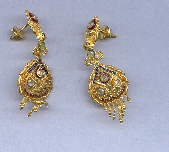 GOLD HANGING PLAIN FANCY