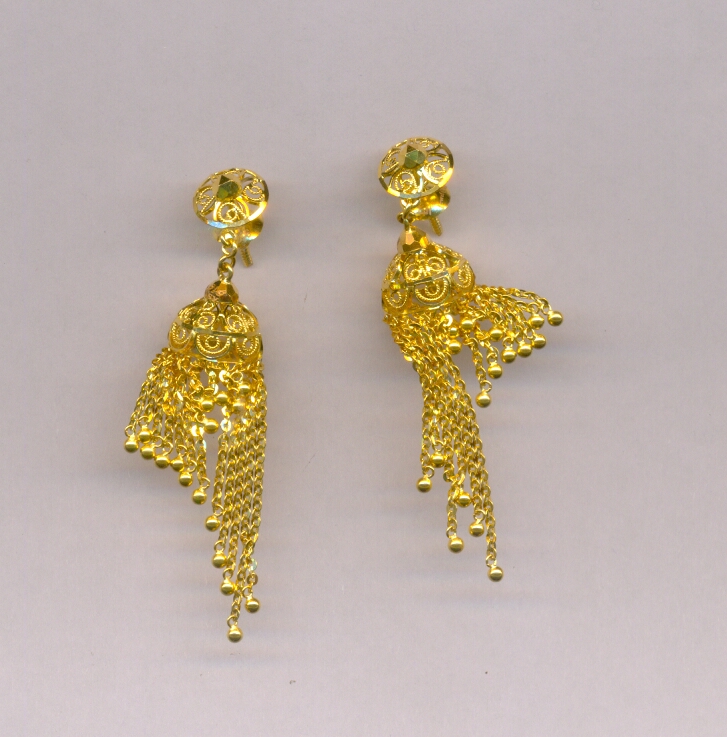 GOLD HANGING PLAIN FANCY