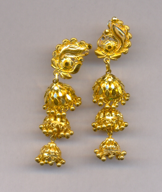 GOLD HANGING PLAIN FANCY