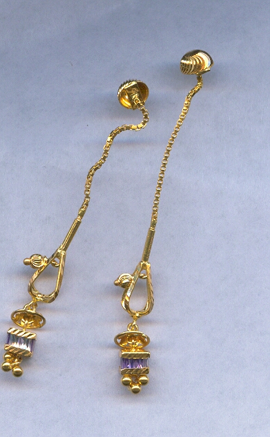 GOLD HANGING PLAIN FANCY