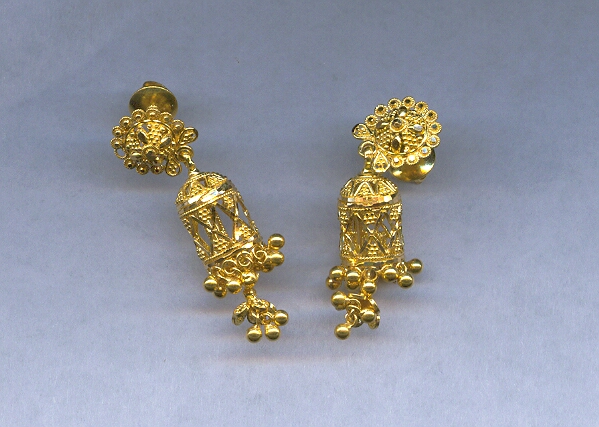 GOLD HANGING PLAIN GENERAL