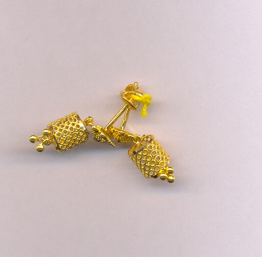 GOLD HANGING PLAIN GENERAL