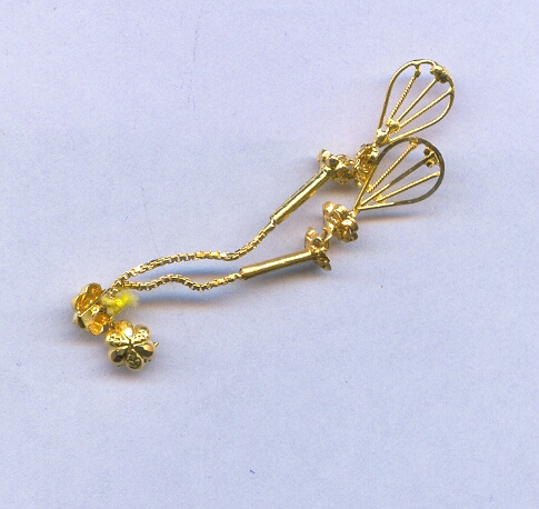 GOLD HANGING PLAIN GENERAL