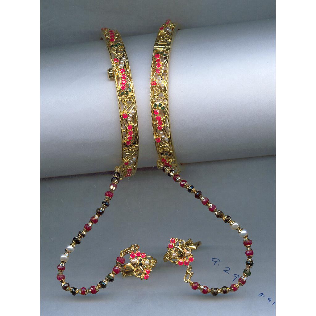 GOLD HATHFUL