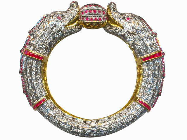 DIAMOND BANGLE