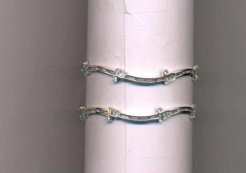 DIAMOND BANGLE