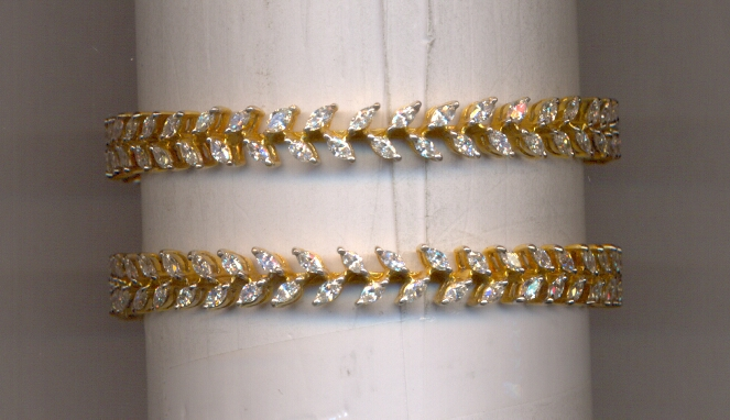 DIAMOND BANGLE