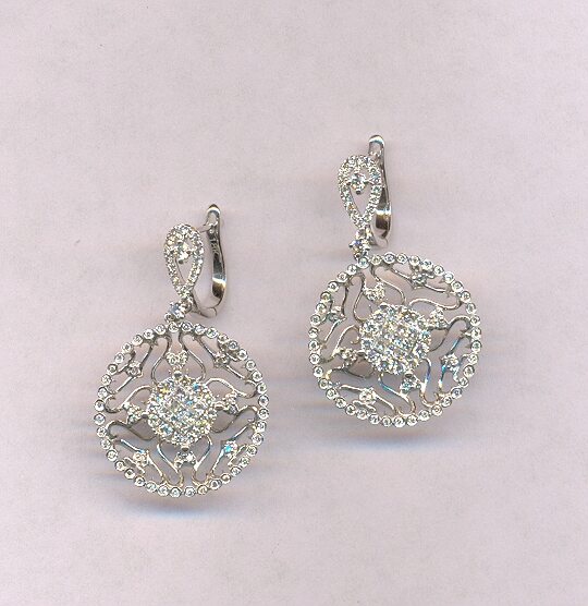 DIAMOND EARRING