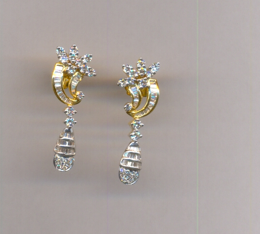 DIAMOND EARRING FANCY
