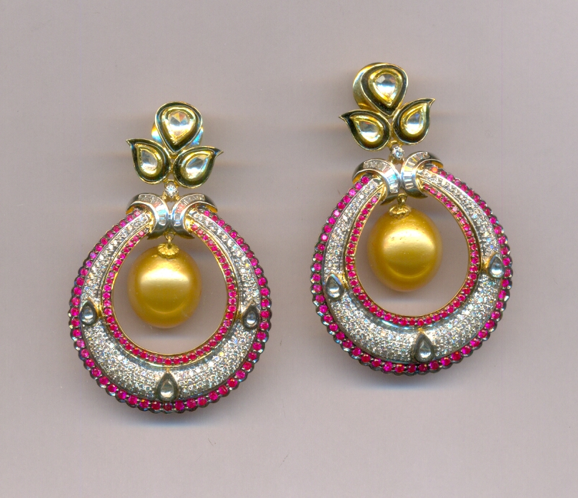 DIAMOND EARRING POLKI