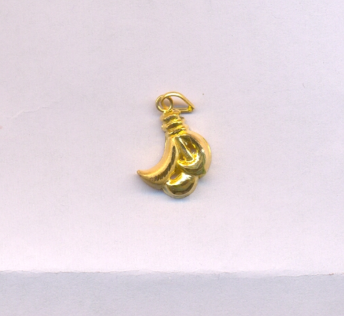 GOLD PENDENT